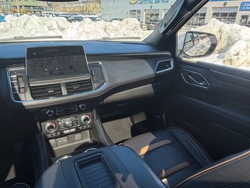 Used 2024 GMC Yukon AT4 w/ AT4 Premium Package image 24