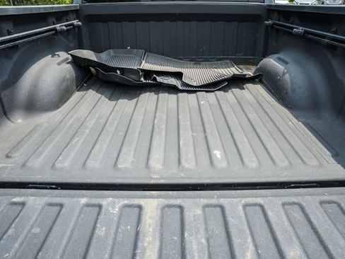 Used 2022 RAM 1500 Big Horn AWD/4WD image 14