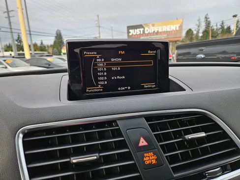 Used 2016 Audi Q3 2.0T Premium Plus image 27