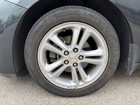 Used 2018 Chevrolet Cruze LT image 10