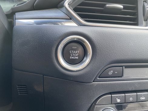 Certified 2022 MAZDA CX-5 Signature image 19