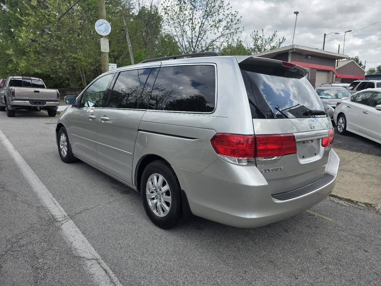 Used 2009 Honda Odyssey EX image 3