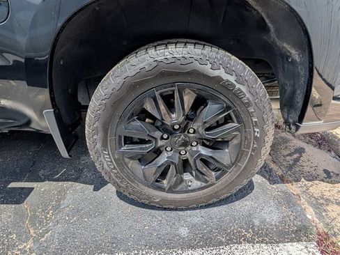 Certified 2024 Chevrolet Silverado 1500 RST AWD/4WD image 3
