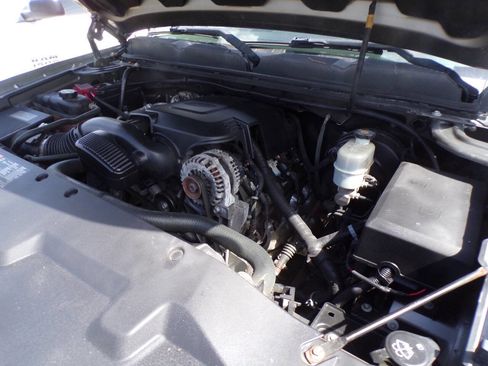 Used 2008 Chevrolet Silverado 1500 LT w/ EZ-Lift Tailgate Package image 31