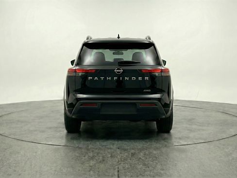 Used 2025 Nissan Pathfinder SV FWD image 7