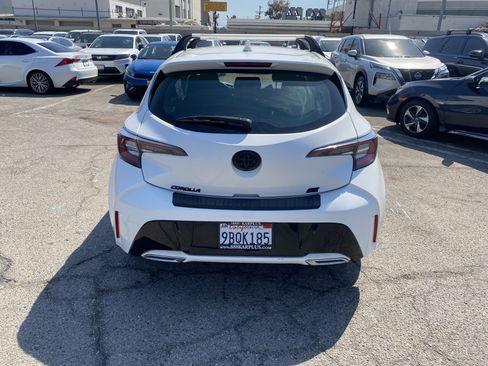 Used 2022 Toyota Corolla SE FWD image 9
