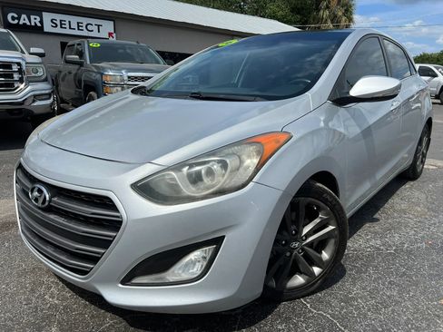 Used 2016 Hyundai Elantra GT w/ Option Group 03 FWD image 1