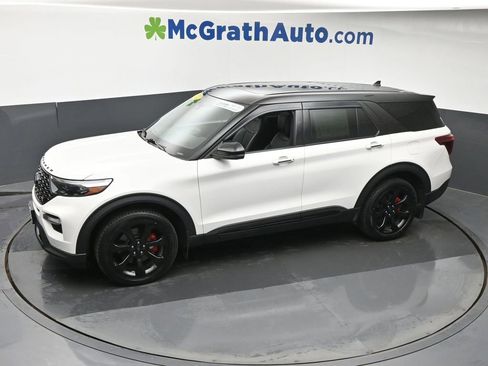 Used 2022 Ford Explorer ST w/ Equipment Group 401A AWD/4WD image 28