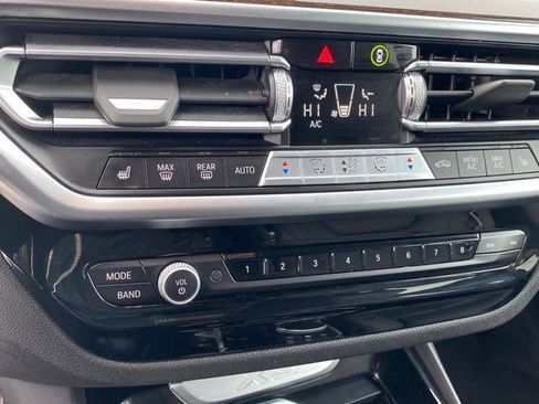 Used 2022 BMW X3 xDrive30i AWD/4WD image 15