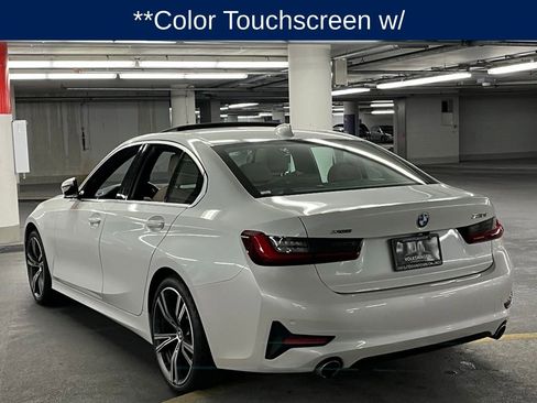 Used 2022 BMW 330i xDrive Sedan w/ Premium Package 2 image 5
