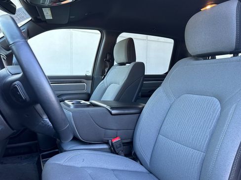 Used 2022 RAM 1500 Big Horn AWD/4WD image 5