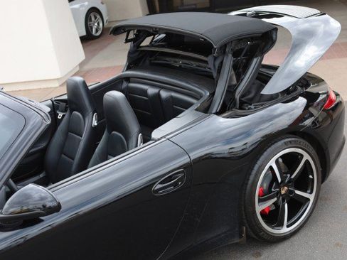 Used 2015 Porsche 911 Carrera S RWD image 66