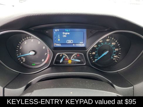 Used 2014 Ford Focus SE image 10