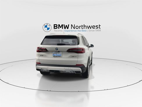 Used 2022 BMW X5 xDrive40i image 2