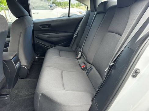Used 2025 Toyota Corolla LE FWD image 26