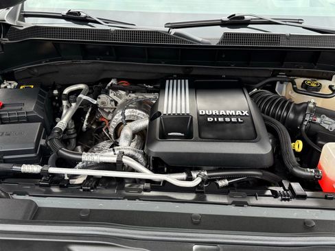 Used 2023 Chevrolet Silverado 1500 High Country w/ High Country Premium Package image 21