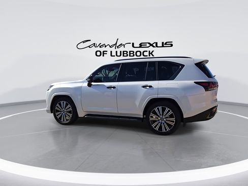 New 2026 Lexus LX 700h Luxury image 6