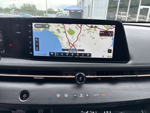 Used 2023 Nissan Ariya FWD image 18