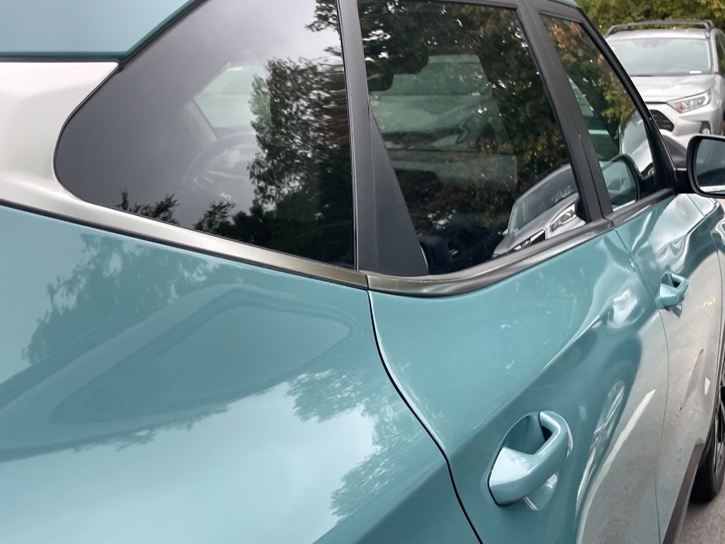 Certified 2024 Kia Seltos SX w/ SX Sunroof Package AWD/4WD image 7