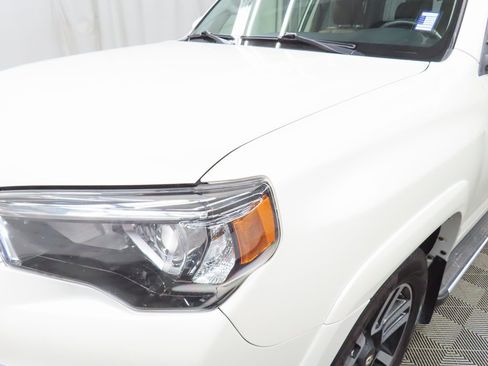Used 2019 Toyota 4Runner Limited image 33