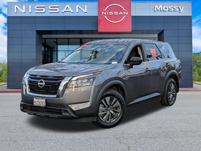 Certified 2024 Nissan Pathfinder S