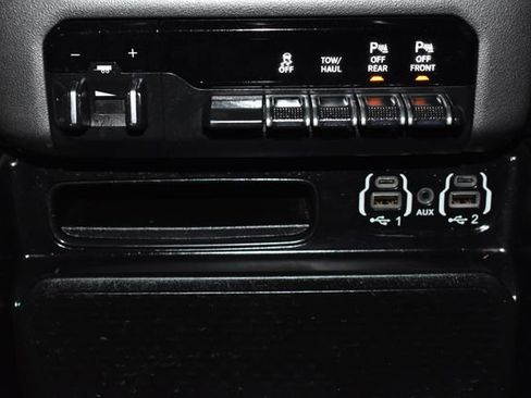 Used 2020 RAM 1500 Big Horn image 22