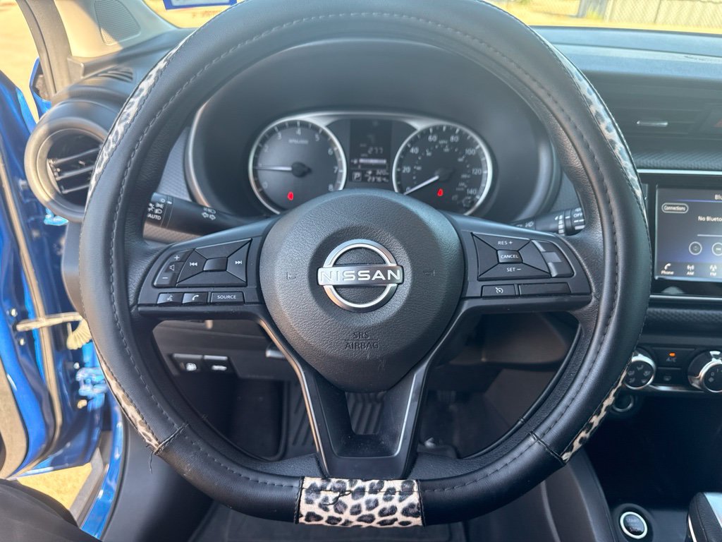Certified 2025 Nissan Kicks Play S FWD image 12