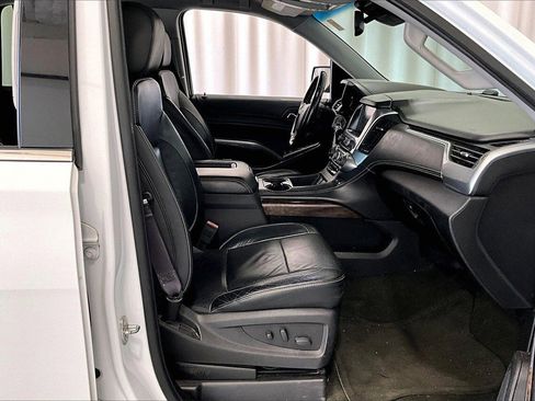 Used 2016 Chevrolet Tahoe LT image 16