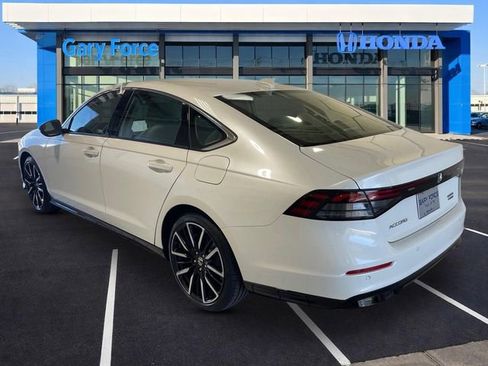 Certified 2024 Honda Accord Touring image 3