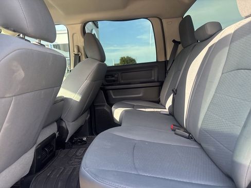 Used 2014 RAM 1500 Express RWD image 6