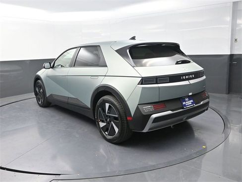 New 2026 Hyundai Ioniq 5 SEL image 6