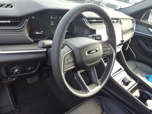 New 2026 Jeep Grand Cherokee L Limited AWD/4WD image 6