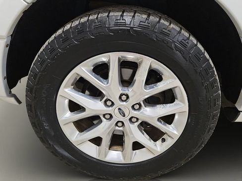 Used 2015 Ford Expedition EL Limited w/ Equipment Group 301A AWD/4WD image 24