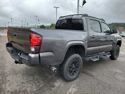 Used 2020 Toyota Tacoma SR w/ SR Convenience Package image 21