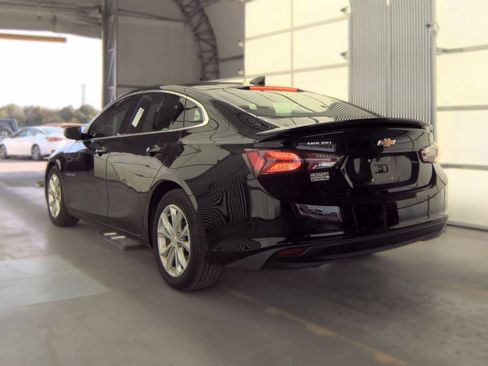 Used 2020 Chevrolet Malibu LT FWD image 4