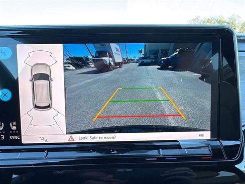 New 2026 Volkswagen Atlas Cross Sport SE FWD image 22