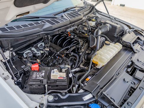 Used 2022 Ford F150 XLT w/ Equipment Group 302A High image 40