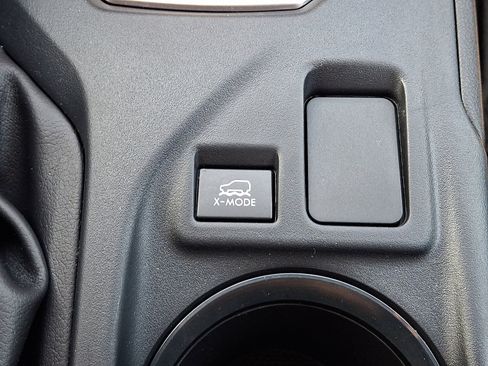 Certified 2023 Subaru Crosstrek 2.0i image 32