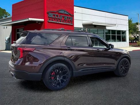 Used 2020 Ford Explorer ST w/ ST High-Performance Pack AWD/4WD image 5