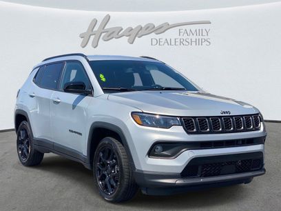 Used 2025 Jeep Compass Latitude w/ Altitude Special Edition