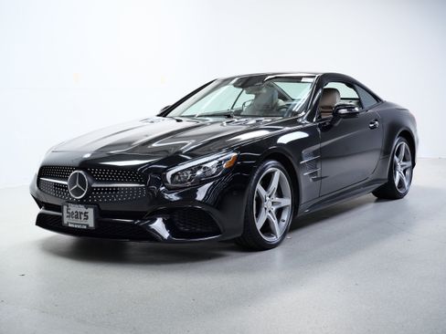 Used 2017 Mercedes-Benz SL 550 image 9