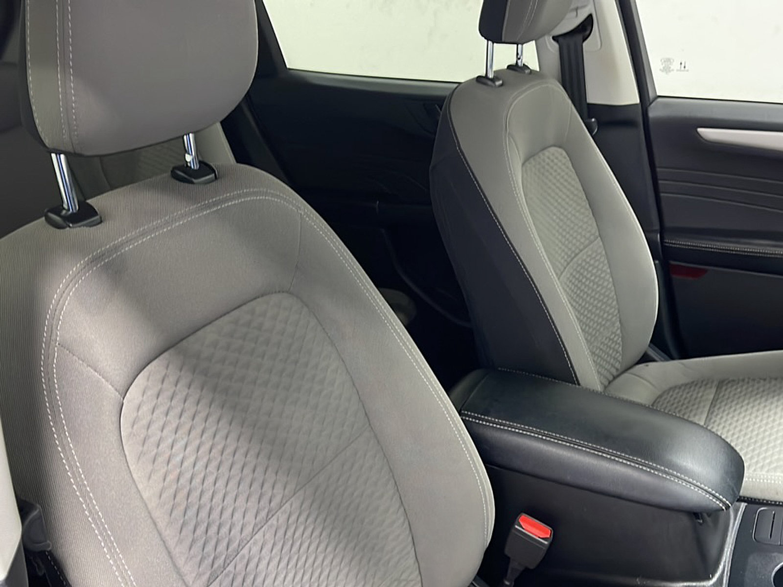 Used 2022 Ford Escape SE AWD/4WD image 22