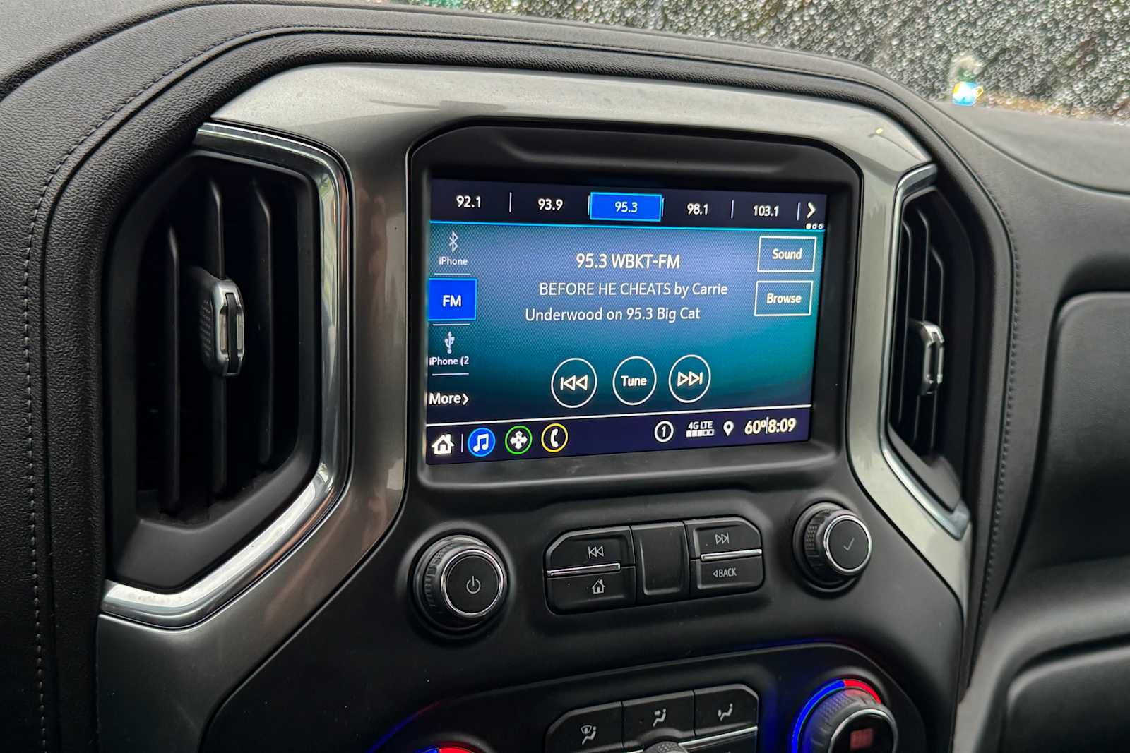 Used 2021 Chevrolet Silverado 2500 LT w/ True North Edition AWD/4WD image 19