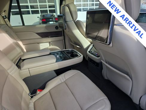 Used 2020 Lincoln Navigator Reserve w/ Equipment Group 208A Reserve image 48