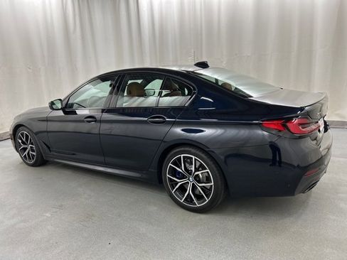 Used 2023 BMW 540i xDrive w/ M Sport Package image 3