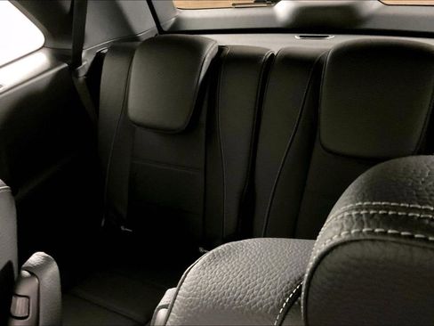 New 2026 Mercedes-Benz GLS 450 4MATIC image 11