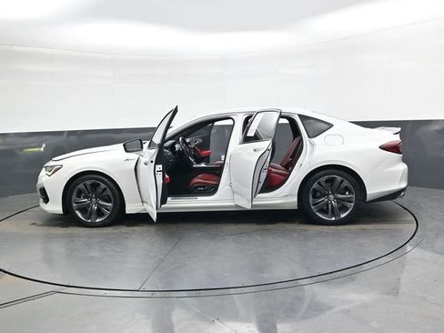 Used 2022 Acura TLX w/ A-SPEC Pkg image 39