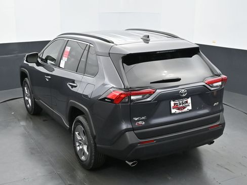 Used 2025 Toyota RAV4 XLE w/ Convenience Package image 31