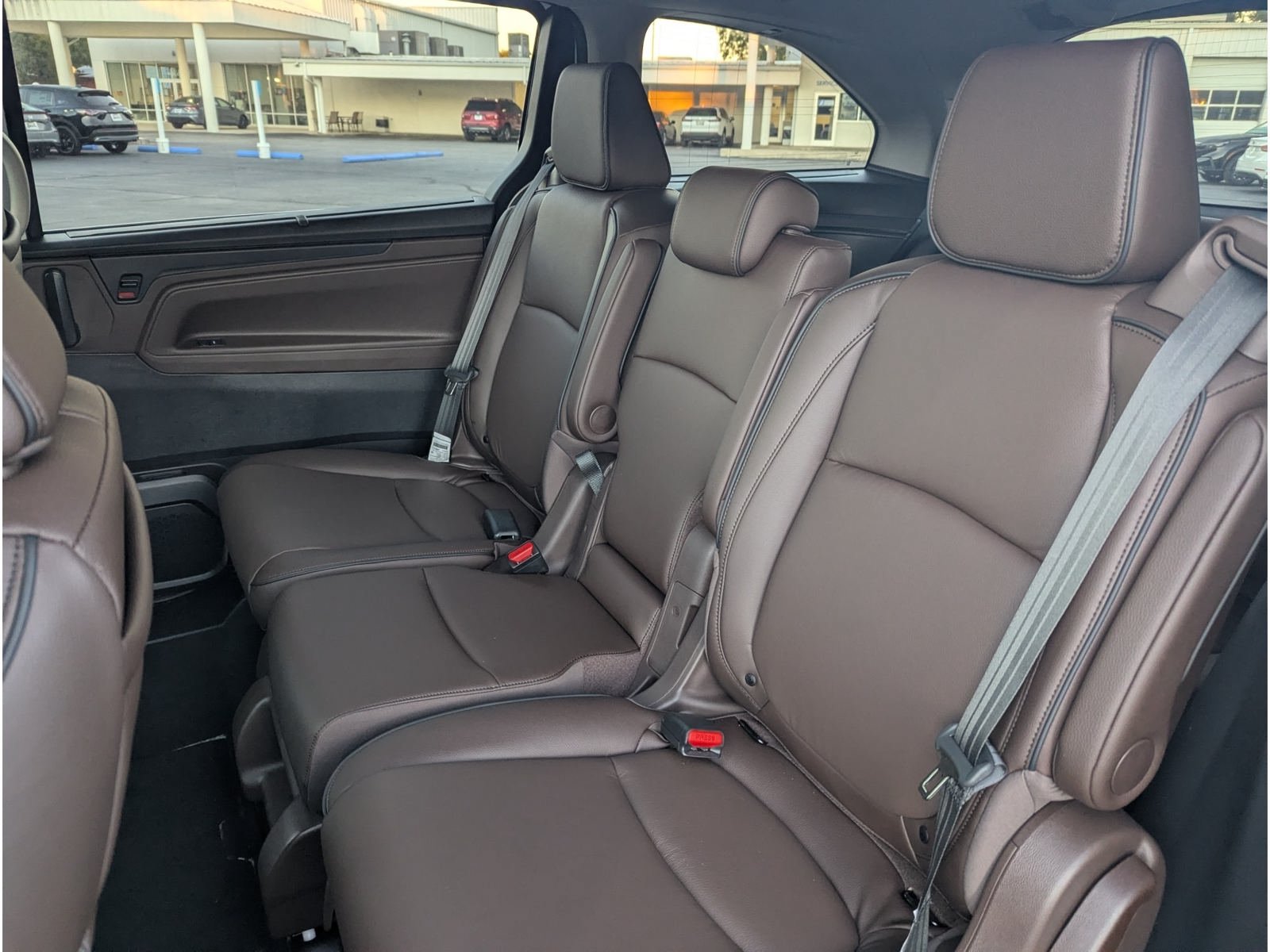 New 2027 Honda Odyssey Touring image 15