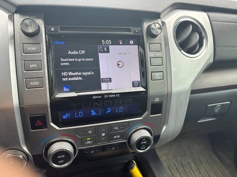 Used 2019 Toyota Tundra Limited AWD/4WD image 14